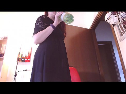 ❤️ Um escravo submisso que adora cuecas sujas e deliciosas é forçado a masturbar-se depois de ver este vídeo! Sexo de qualidade em pt.porno24-7.ru