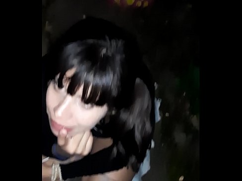 ❤️ Na rua, o pénis inchado em troca de doces Sexo de qualidade em pt.porno24-7.ru
